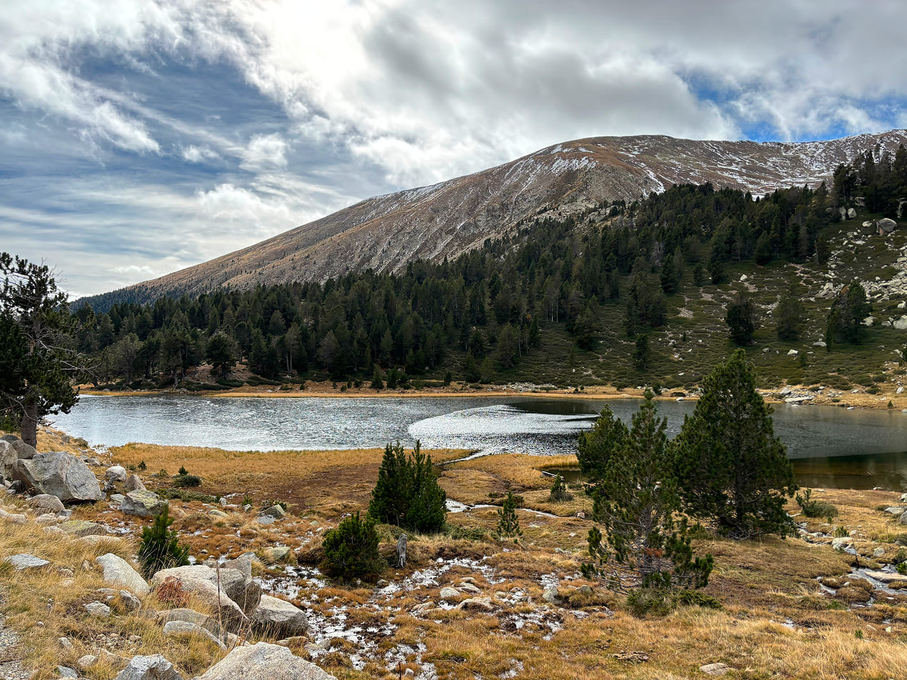 Big lake of la Muga